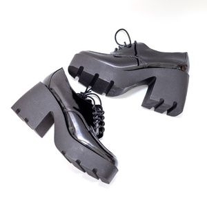 Madden Girl Brea Platform Lug-Sole Oxfords NWOT Size 9